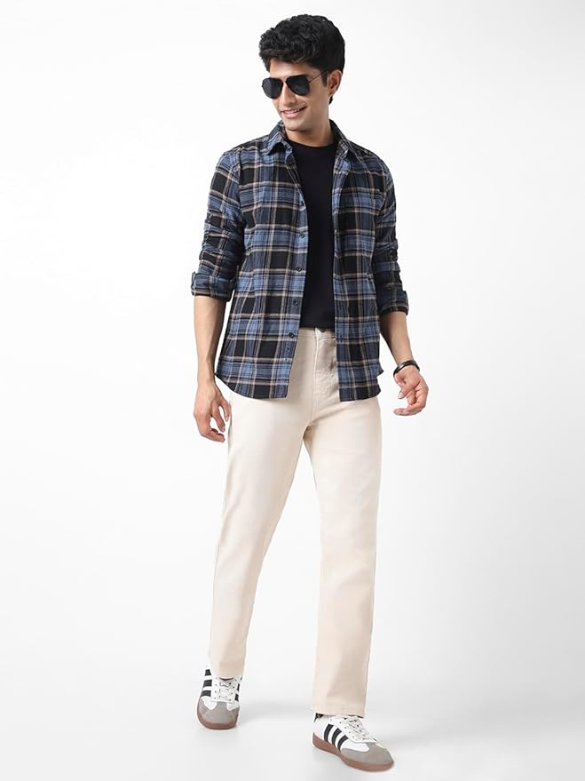 Urbano Fashion Men Mid Rise Straight Fit Washed Jeans Stretchable - Image 6